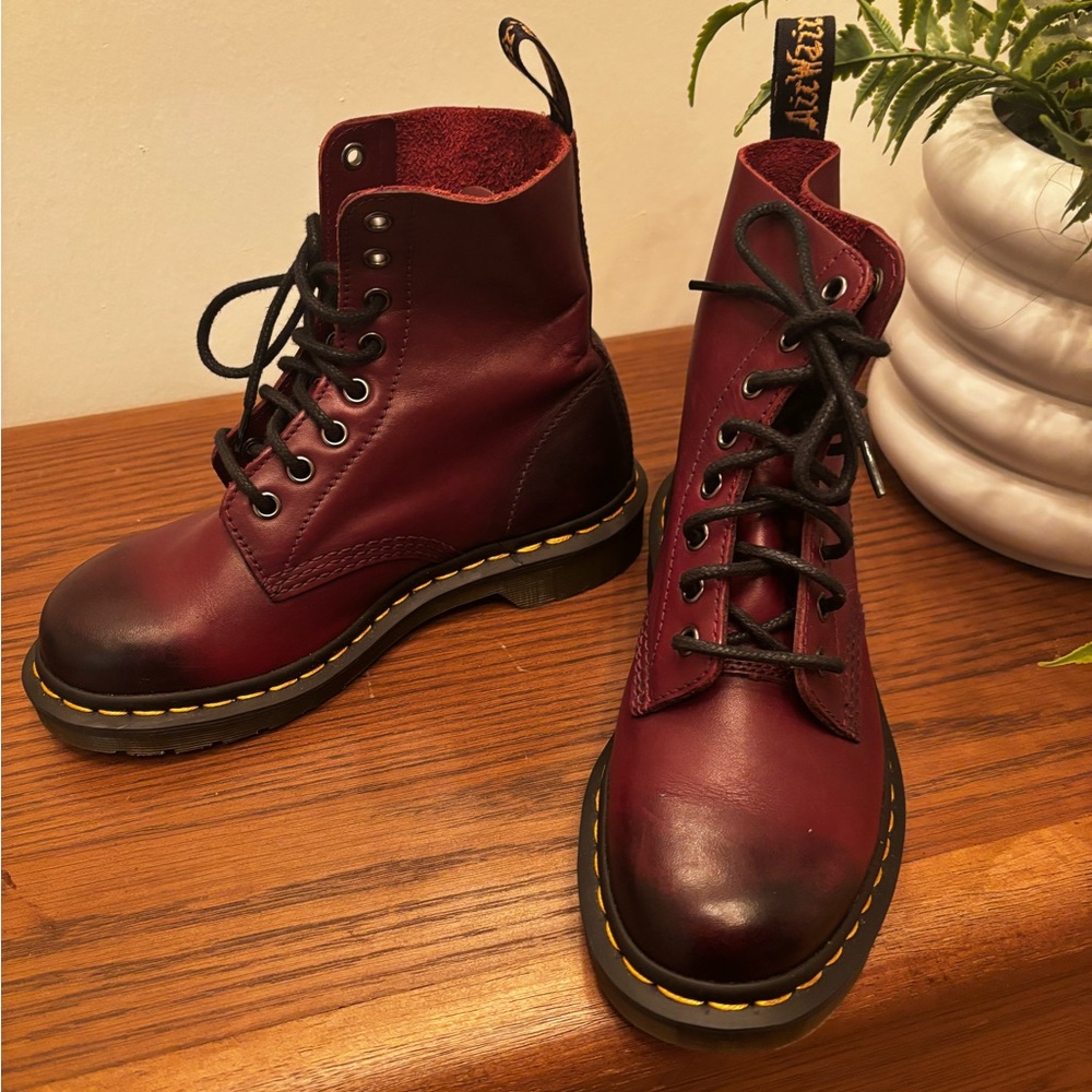 Dr Martens Pascal Cherry Red 8 Eye Boots NEW size 5
